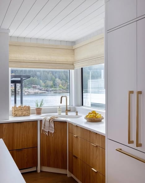 Thoughtfully designed to highlight your space—Provenance® Woven Wood shades add warmth and texture while letting the view shine. Call us today to bring this look home. (985) 209-1689