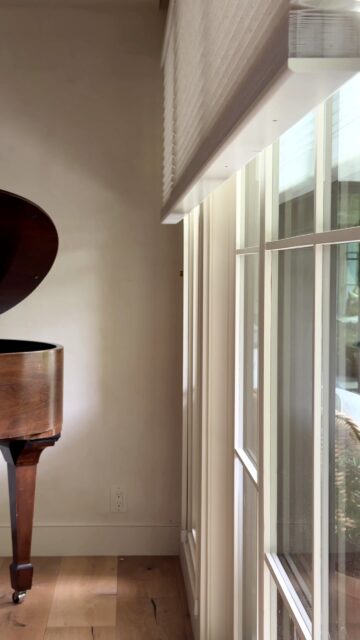 Duette® Honeycomb Shades
A closer look at innovation—cell‑within‑a‑cell design for enhanced insulation, light control, and style. Call us today to bring this look home. (985) 209-1689